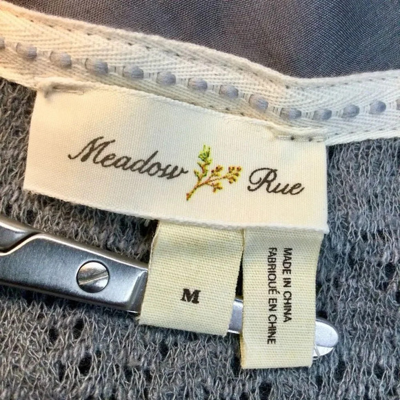 Meadow Rue Womens Gray Cream Knit Crochet Round Neck 3/4 Sleeve Top Size Medium - Picture 3 of 10